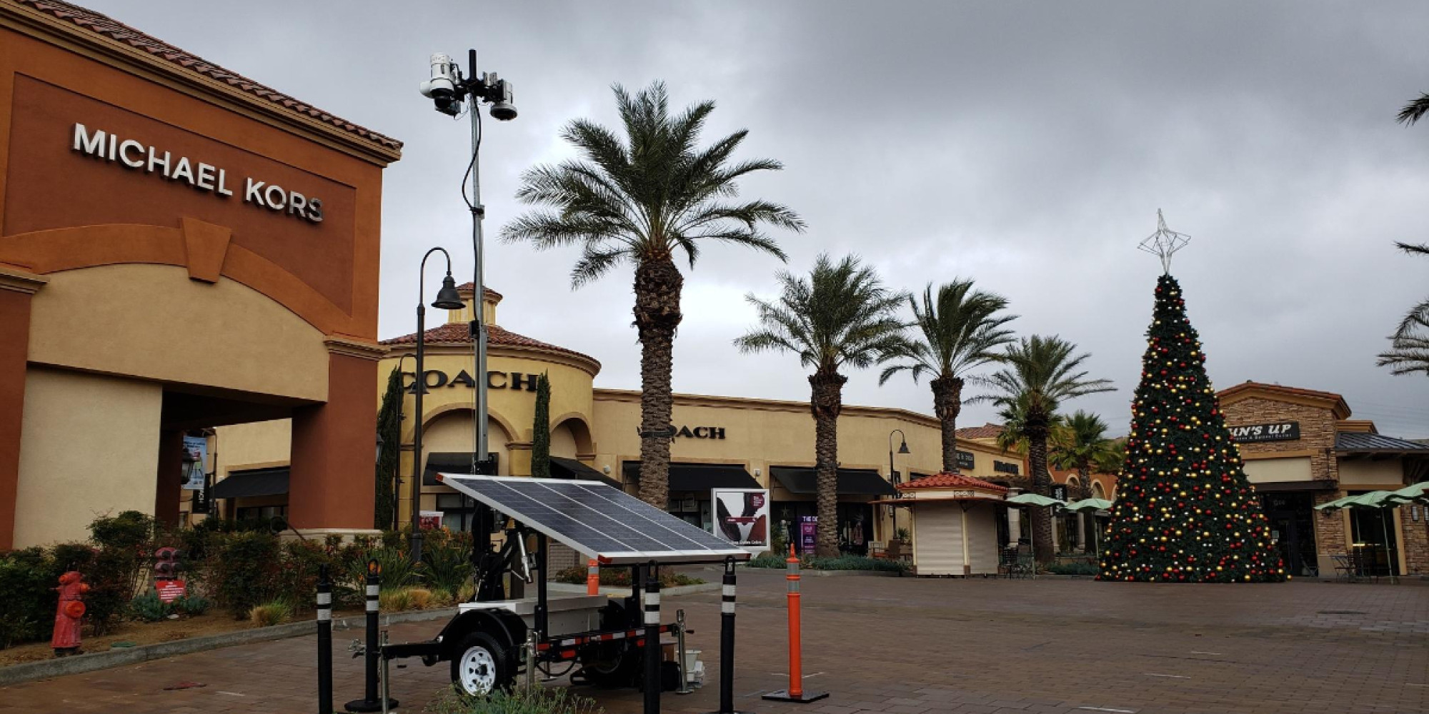 Surveillance Trailer at Retail Lot